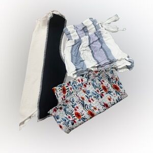 Lot of (3) Women’s Summer items - Size XS